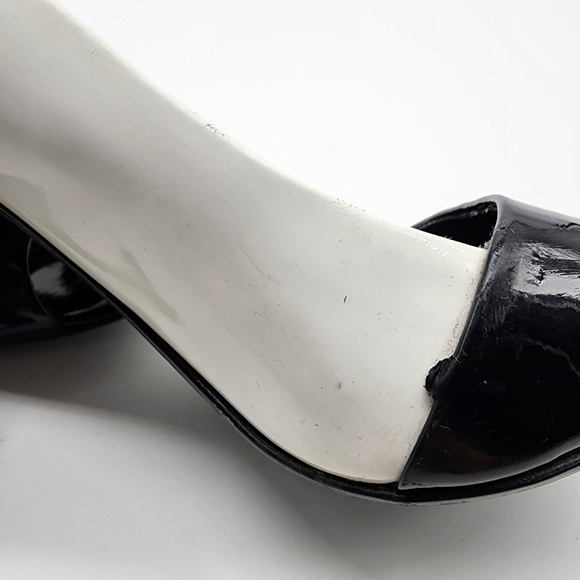 Aus6/ 37 Aldo Black and White Patent Leather Open Toe Heels Shoes - Picture 10 of 16